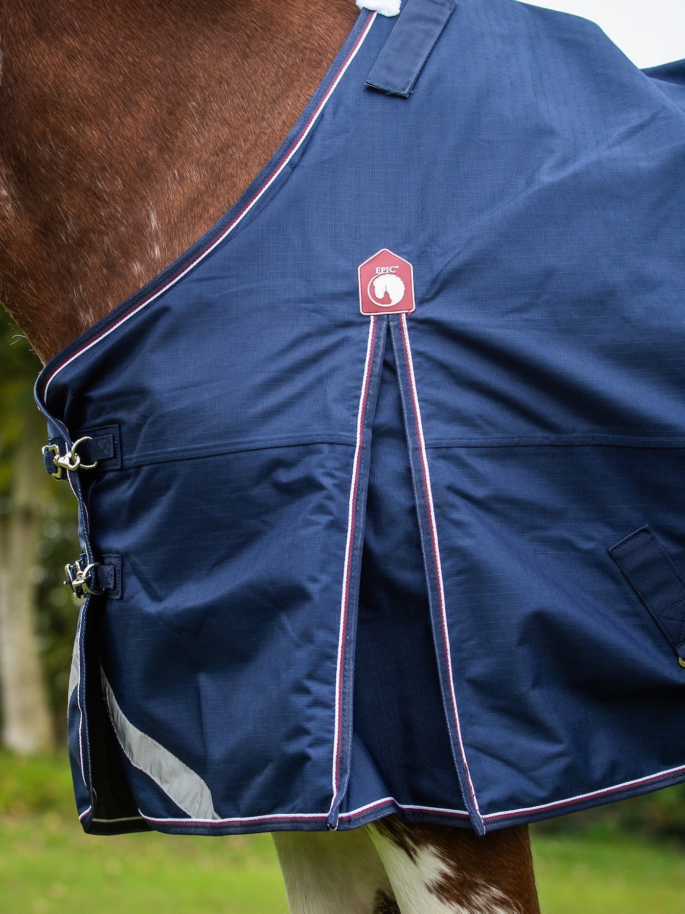 Epic Essential 40g Turnout Rug - Broad Fit